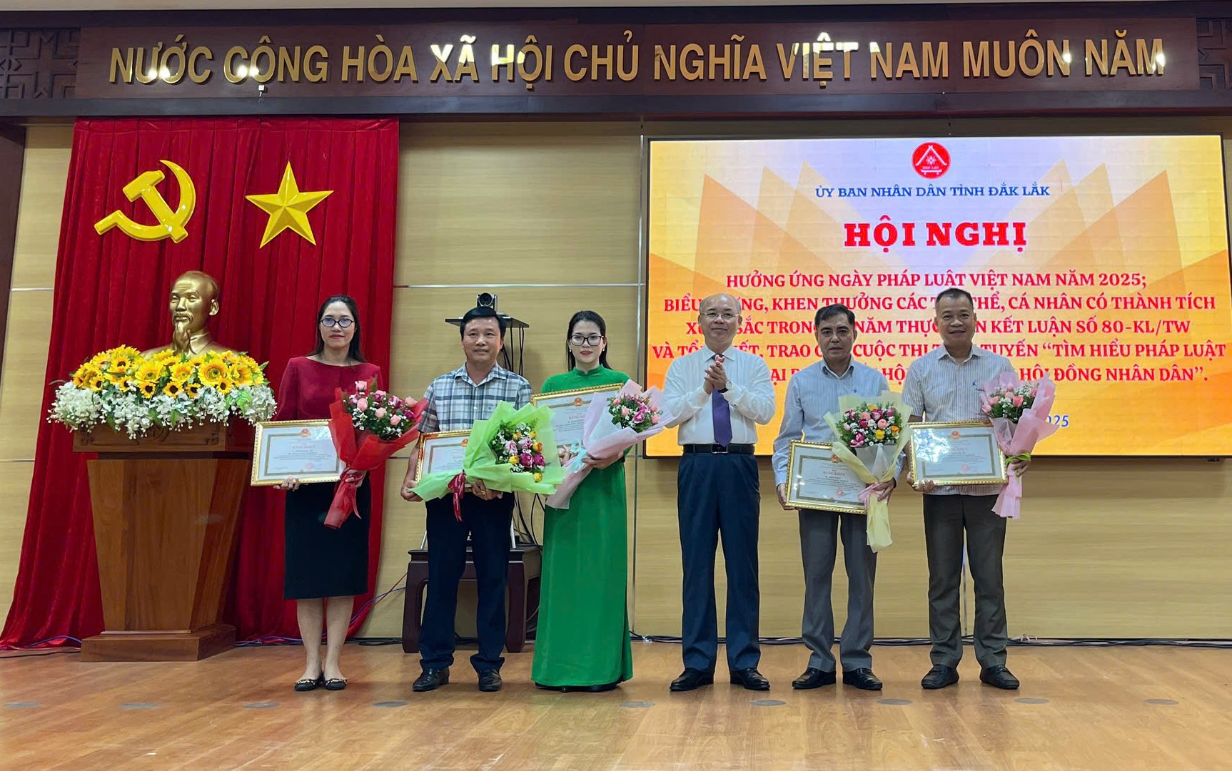 KL80 CA NHAN